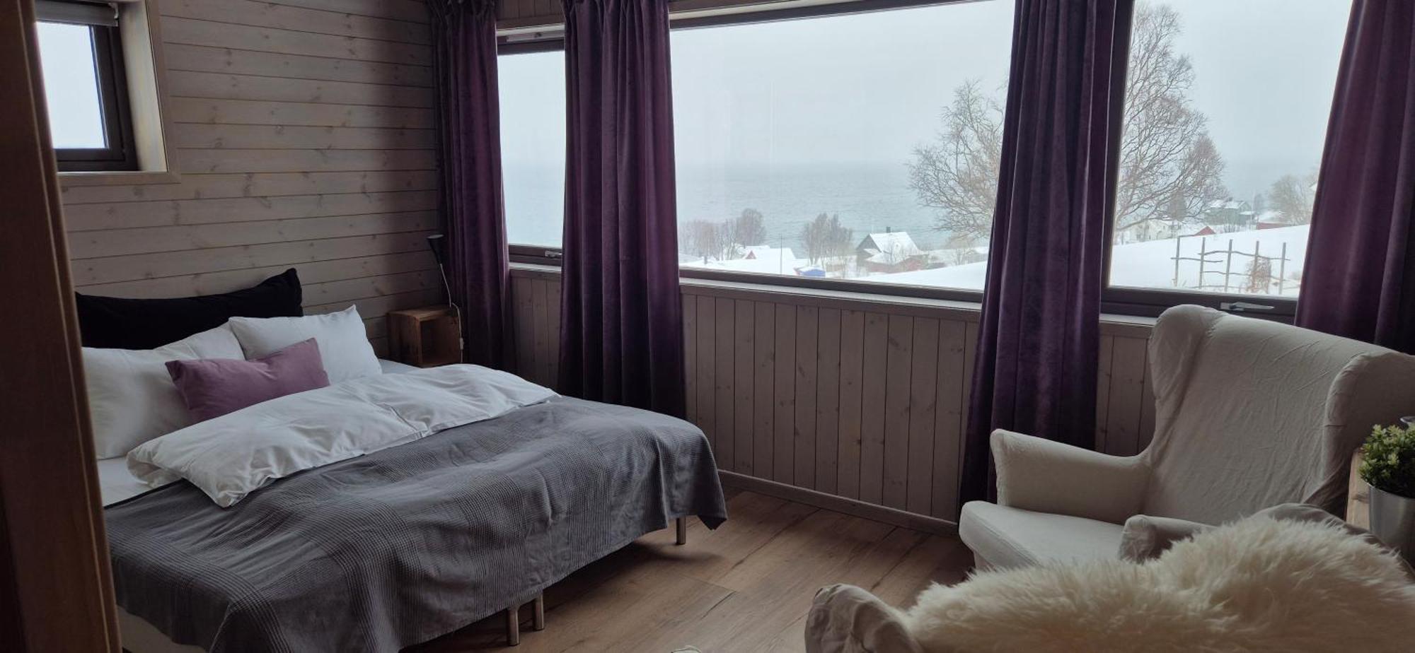Yggdrasil Farmhotel Retreat, Spa & Yoga Straumsbukta Ruang foto